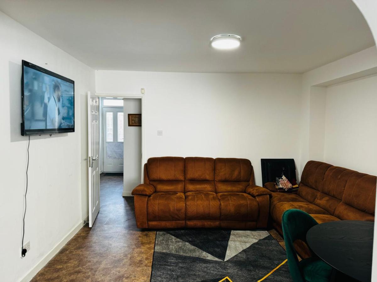 Liberty Inn Room With Sharing Toilet And Kitchen Liverpool Luaran gambar